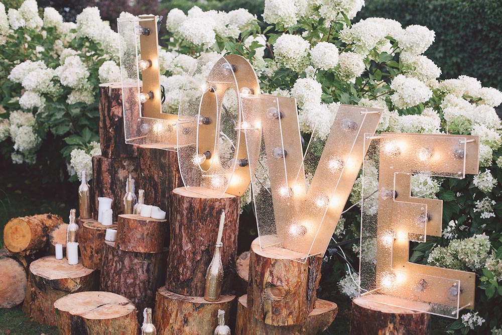 7 Ideas For Rustic Wedding Decorations